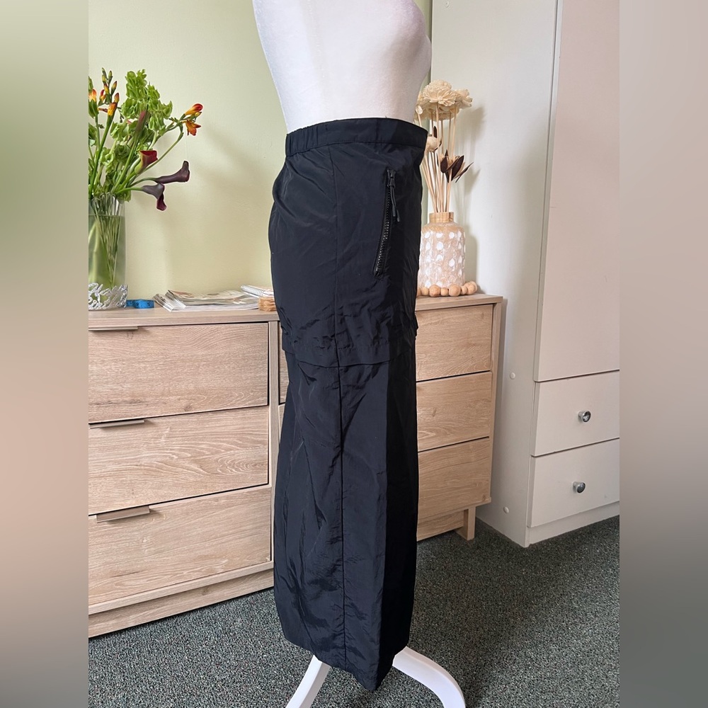 H&M Black Cargo Parachute Pocket Casual Midi Knee-Length High-Waist Modest Skirt - Picture 3 of 16